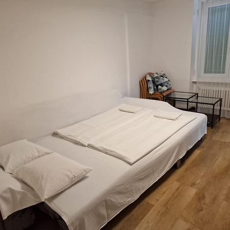 Bastis Central Guesthouse Lucerne City Exterior photo